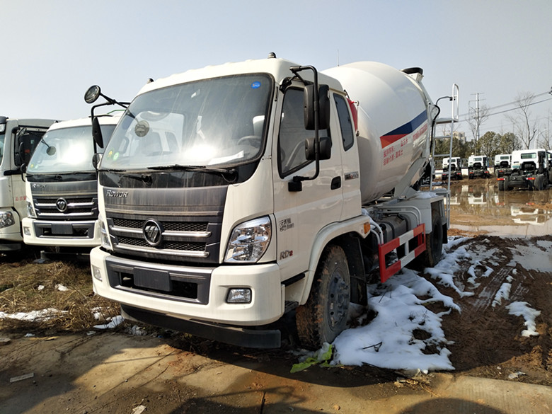 福田6方搅拌车